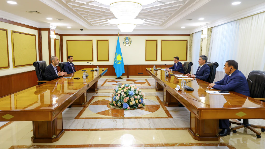 The Prime Minister of Kazakhstan meets with Network School